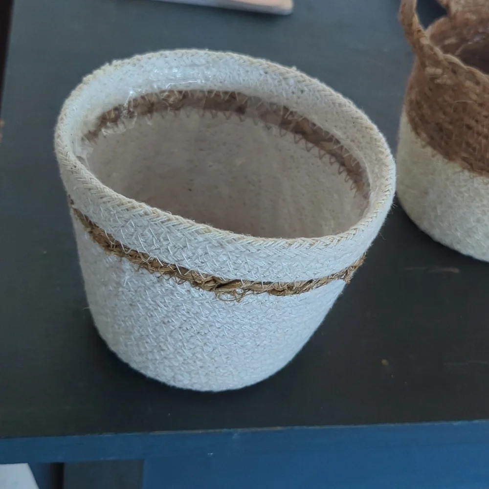 🆕 Handcrafted Cream and Brown Woven Basket Planters Set Of 2